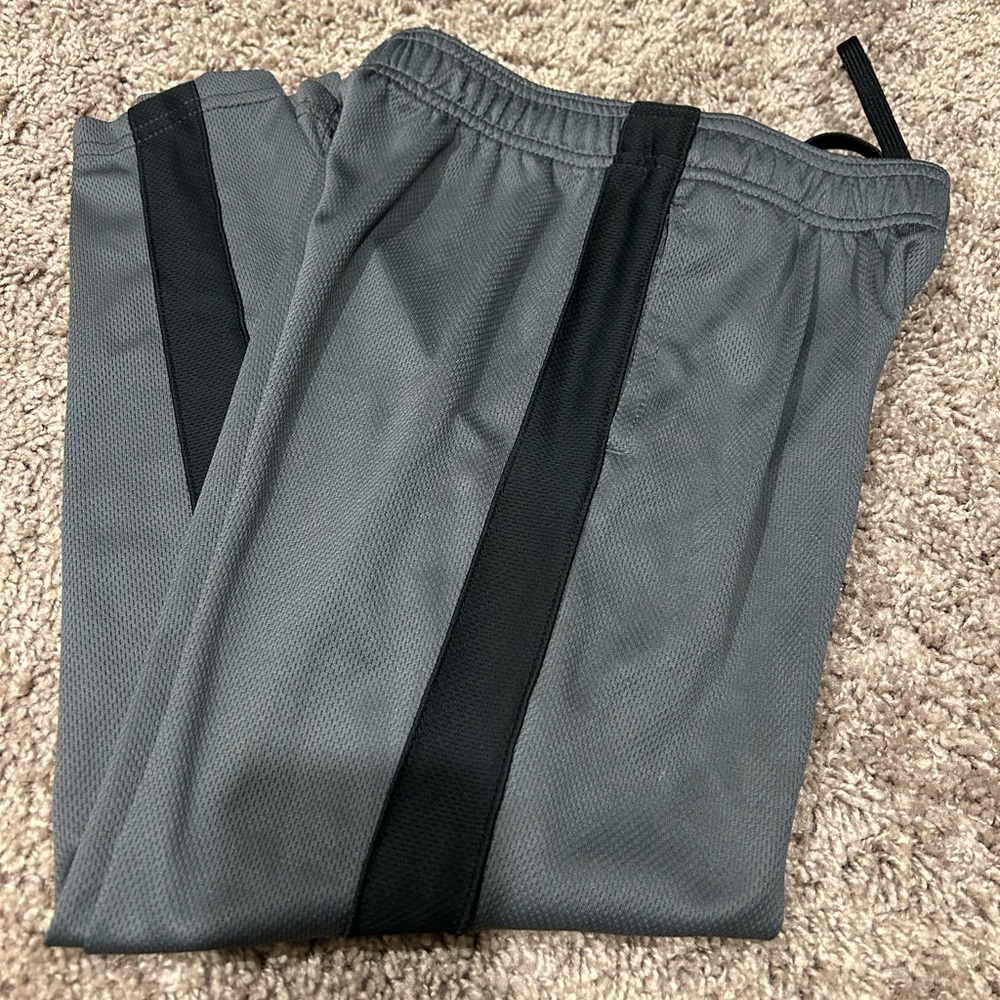 All in Motion boys pants